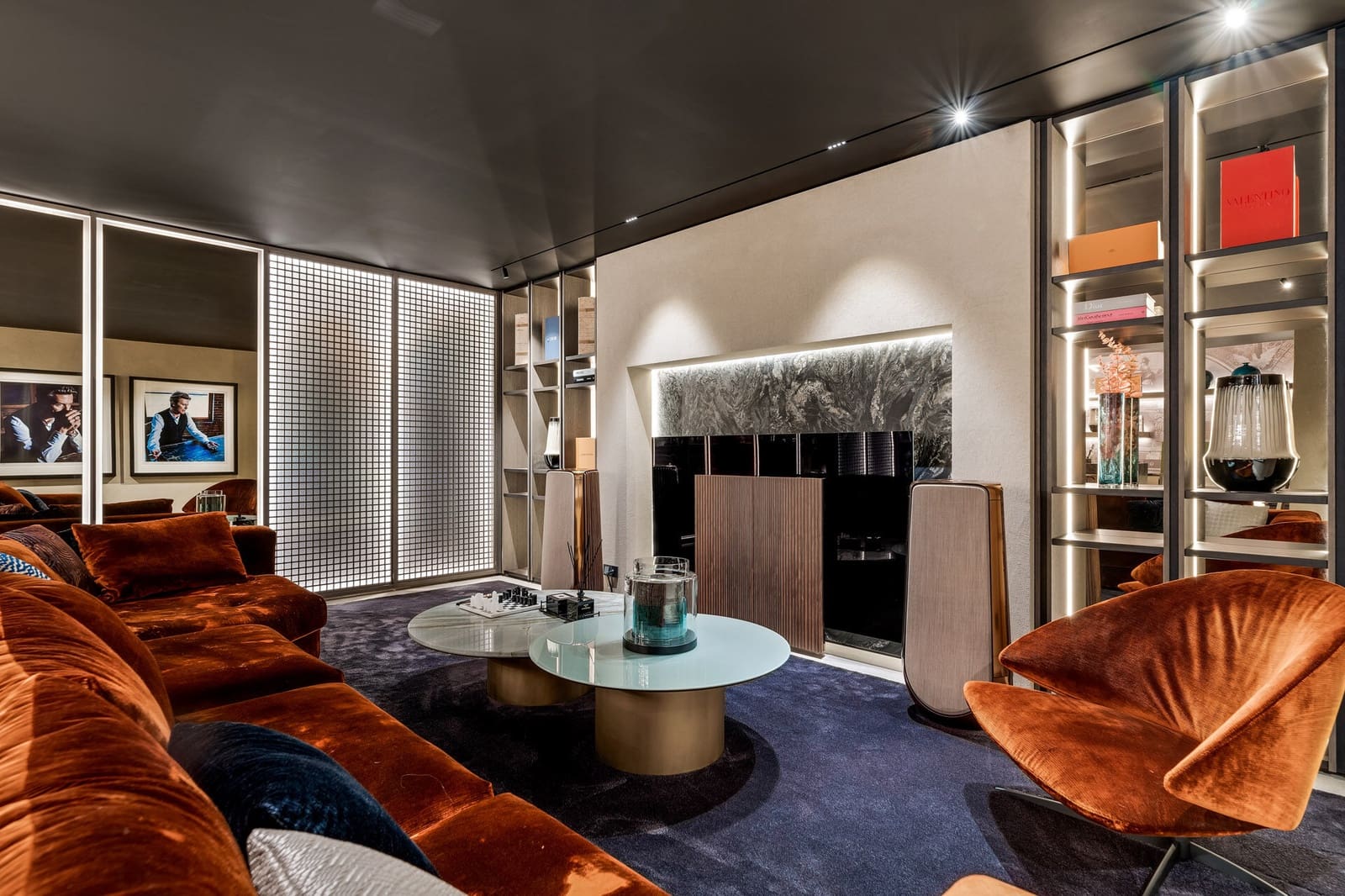 4 bedroom Villa for sale in Nueva Andalucia with pool garage - € 4,495,000 (Ref: 7531182)