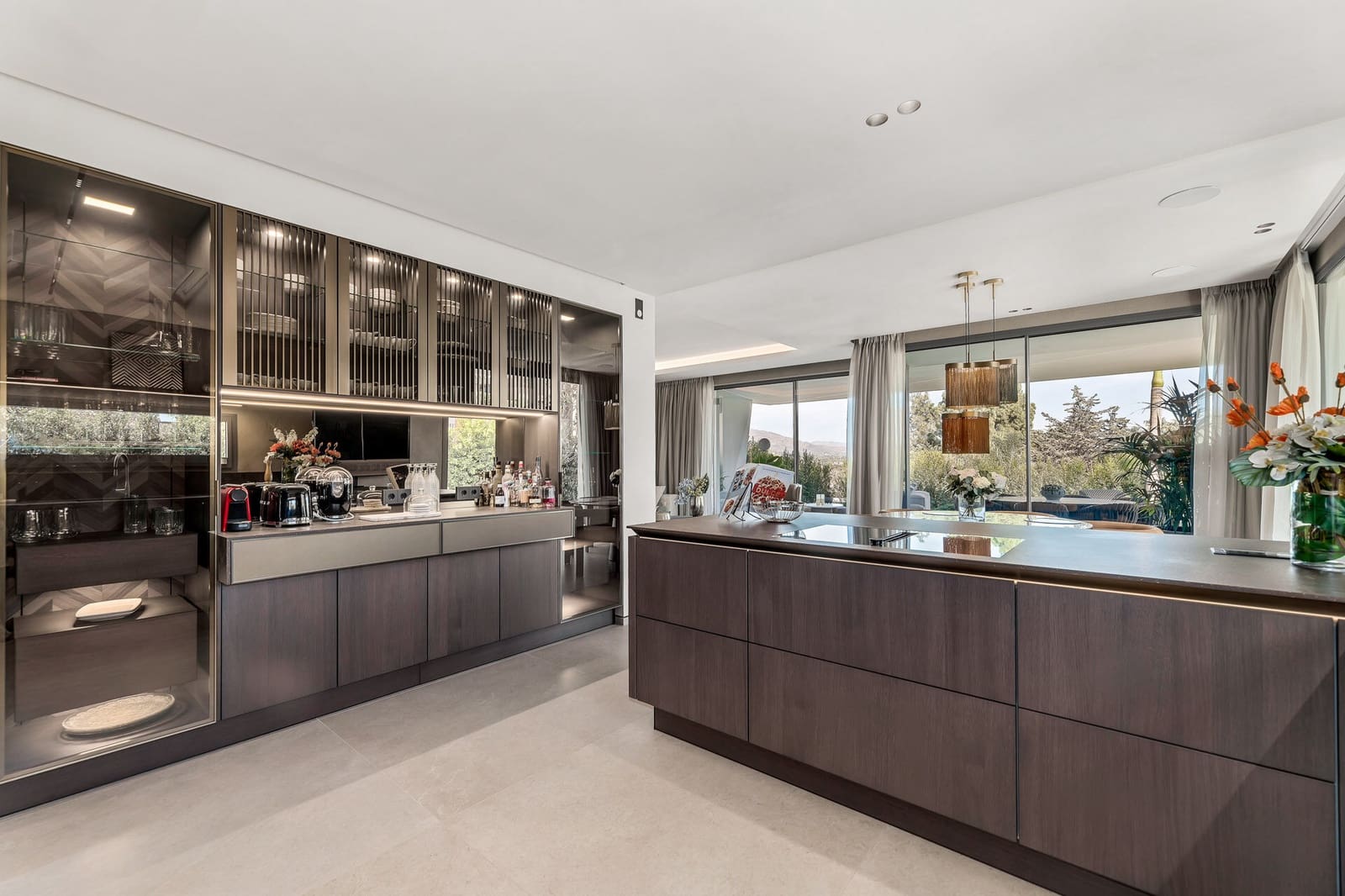 4 bedroom Villa for sale in Nueva Andalucia with pool garage - € 4,495,000 (Ref: 7531182)