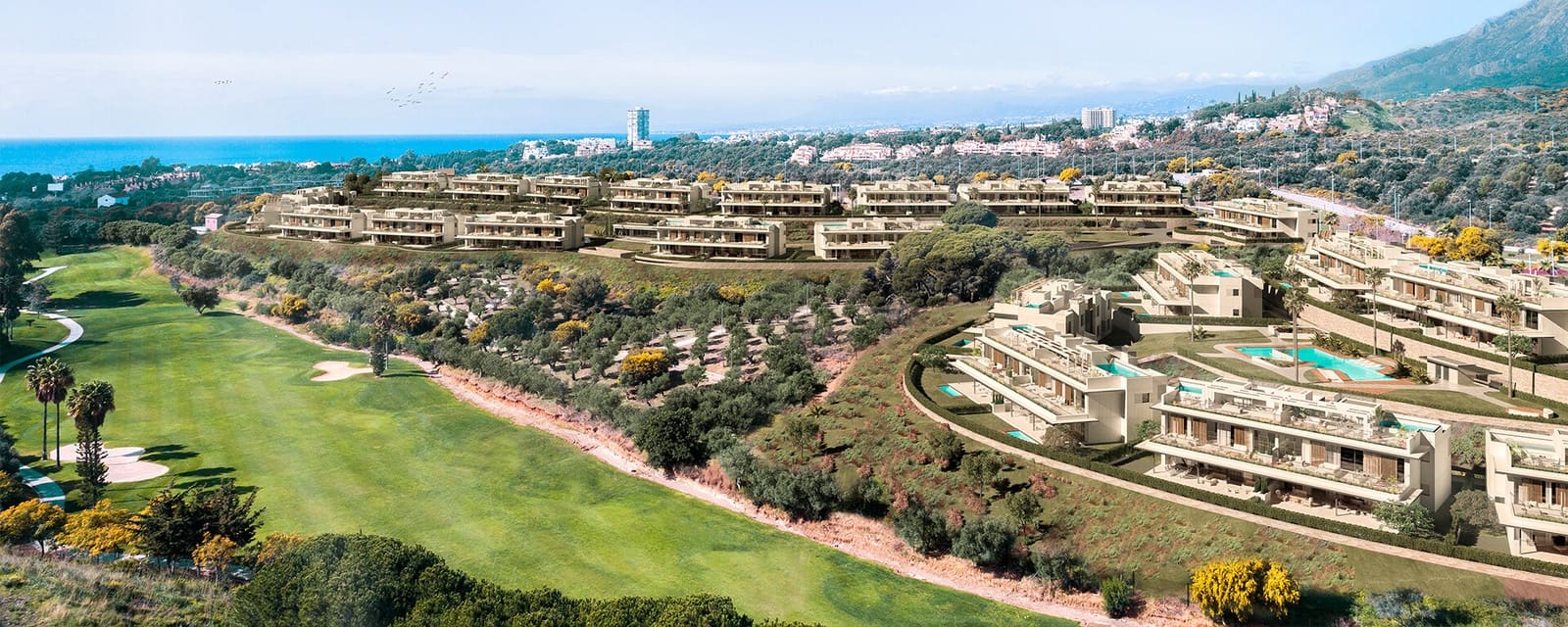 4 bedroom Apartment for sale in Los Monteros with pool garage - € 1,210,000 (Ref: 7637027)