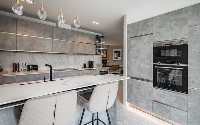 3 Zimmer Apartment zu verkaufen in Golden Mile, Marbella mit Pool Garage - 3.850.000 € (Ref: 7686824)