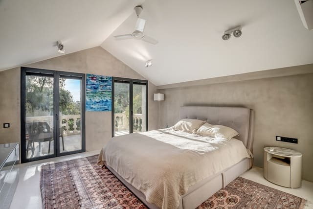 6 sypialnia Willa na sprzedaż w Río Real, Marbella z basenem garażem - 3 500 000 € (Ref: 7809195)