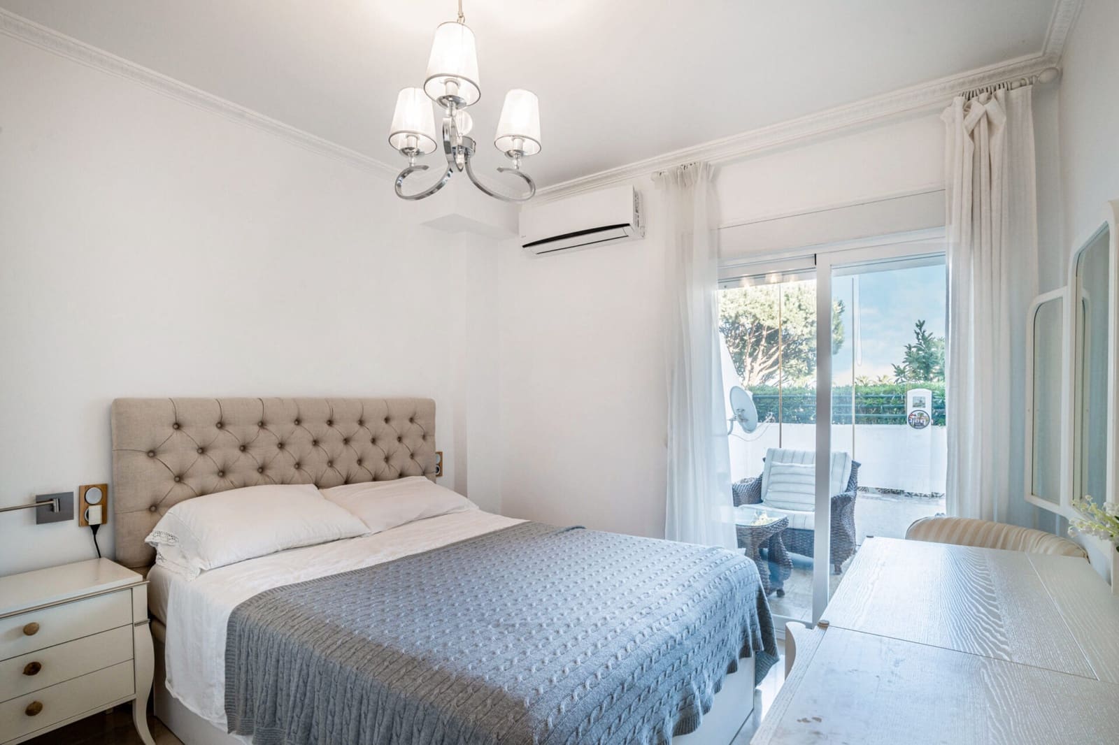 2 bedroom Apartment for sale in Fuengirola with pool garage - € 335,000 (Ref: 7824923)