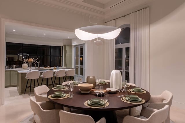 4 makuuhuone Huvila myytävänä paikassa Nueva Andalucia, Marbella mukana uima-altaan - 4 595 000 € (Ref: 8210218)