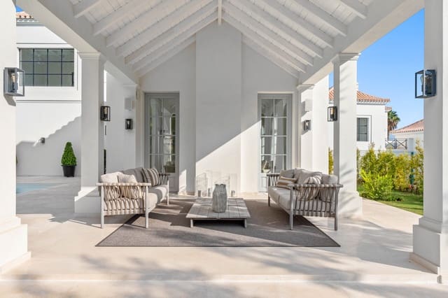 4 makuuhuone Huvila myytävänä paikassa Nueva Andalucia, Marbella mukana uima-altaan - 4 595 000 € (Ref: 8210218)