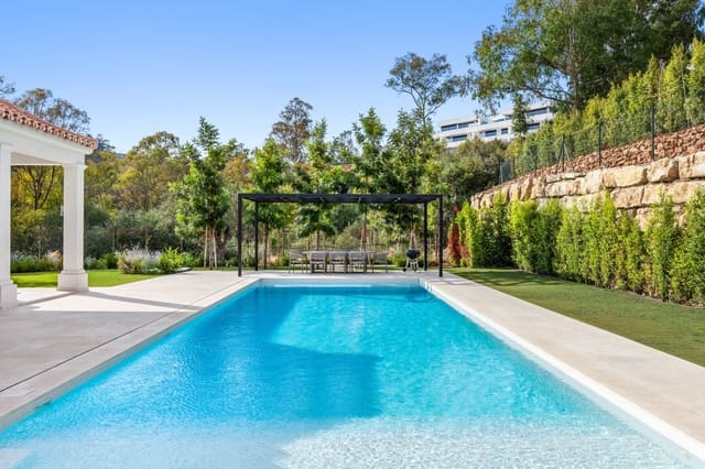 4 makuuhuone Huvila myytävänä paikassa Nueva Andalucia, Marbella mukana uima-altaan - 4 595 000 € (Ref: 8210218)