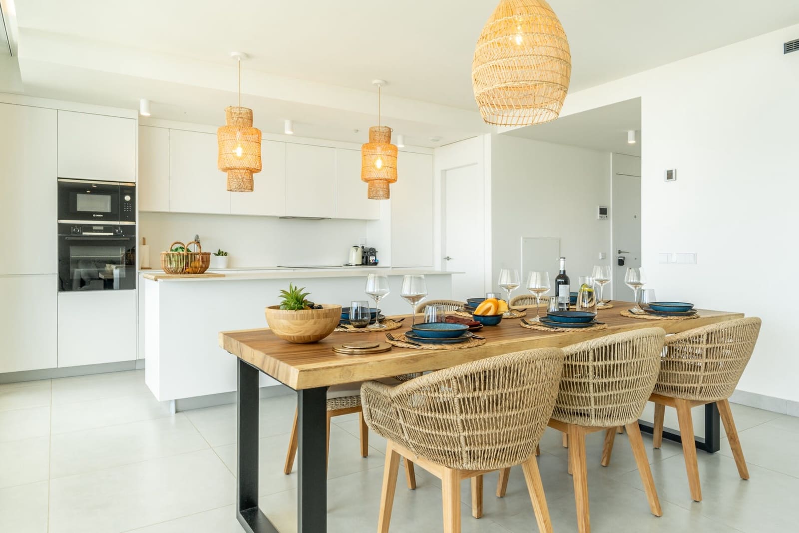 3 bedroom Apartment for sale in Fuengirola with pool garage - € 1,067,000 (Ref: 8210219)