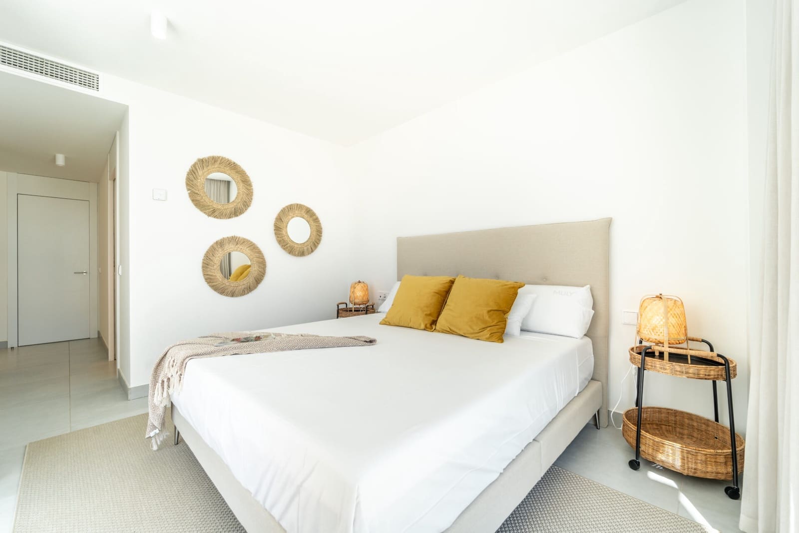 3 bedroom Apartment for sale in Fuengirola with pool garage - € 1,067,000 (Ref: 8210219)