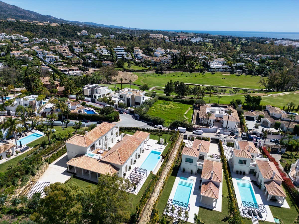 6 makuuhuone Huvila myytävänä paikassa Marbella mukana uima-altaan 
autotalli - 8 975 000 € (Ref: 8302700)