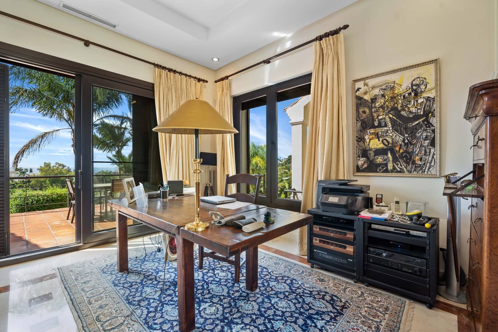 5 bedroom Villa for sale in Marbella with pool garage - € 2,650,000 (Ref: 8302710)