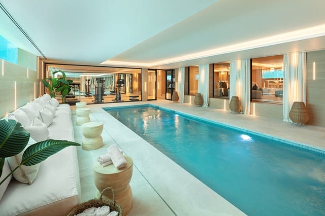 6 chambre Villa/Maison à vendre à Sierra Blanca, Marbella avec piscine - 14 500 000 € (Ref: 8302728)