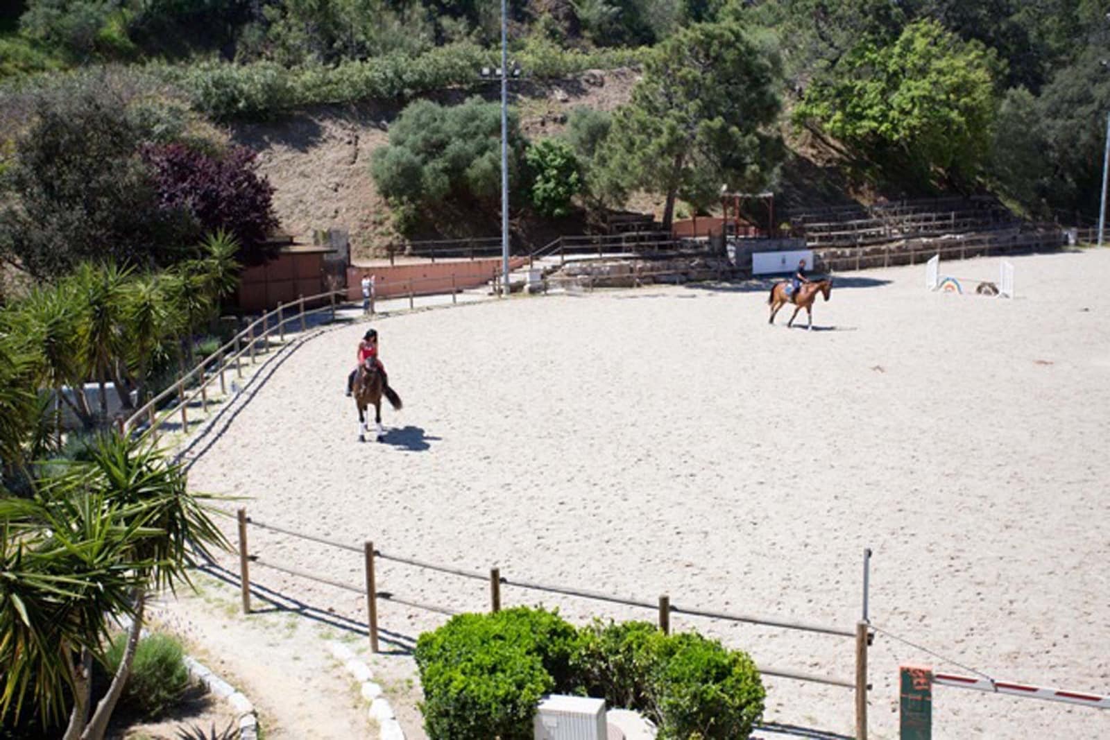 5 bedroom Villa for sale in Marbella with pool garage - € 3,695,000 (Ref: 8308159)