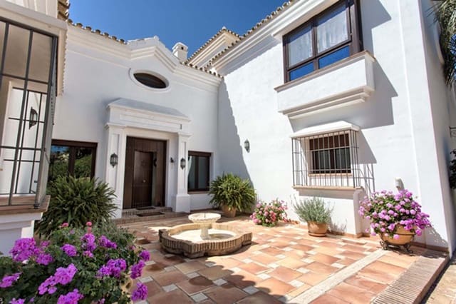 5 soverom Villa til salgs i Marbella med svømmebasseng garasje - € 3 695 000 (Ref: 8308159)