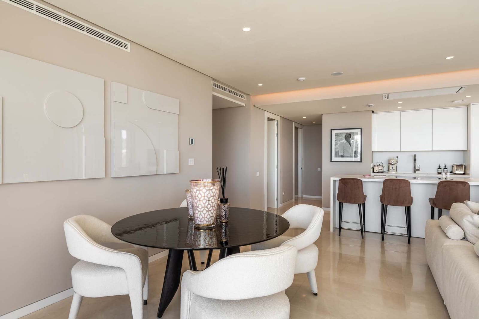 3 bedroom Apartment for sale in Ojen with garage - € 1,795,000 (Ref: 8308160)