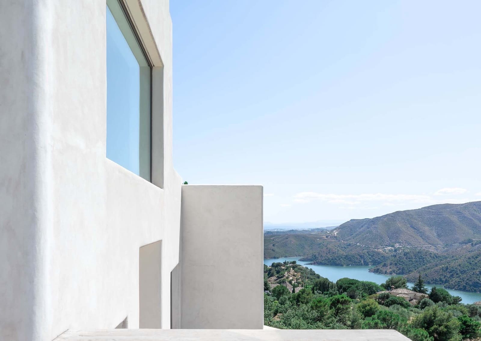 5 soverom Villa til salgs i Istan med garasje - € 2 480 000 (Ref: 8313643)