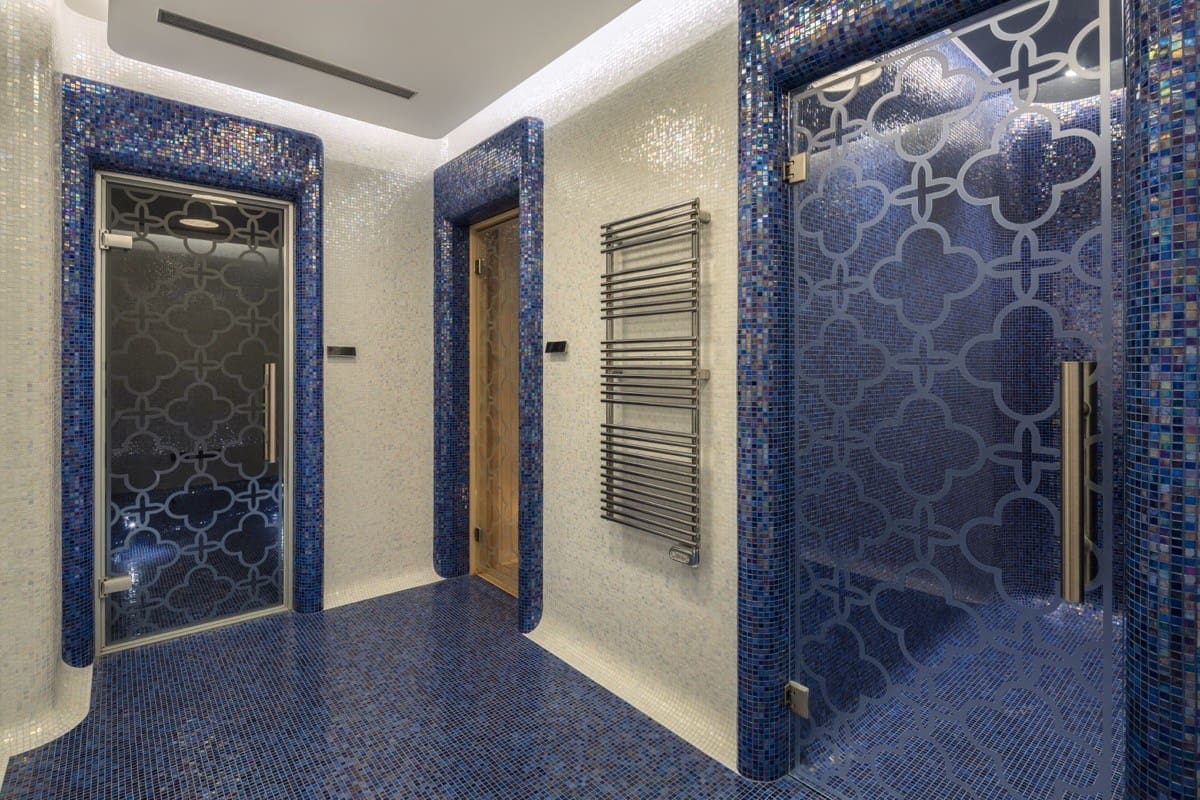 5 soveværelse Villa til salg i Nueva Andalucia med swimmingpool garage - € 6.495.000 (Ref: 8423017)