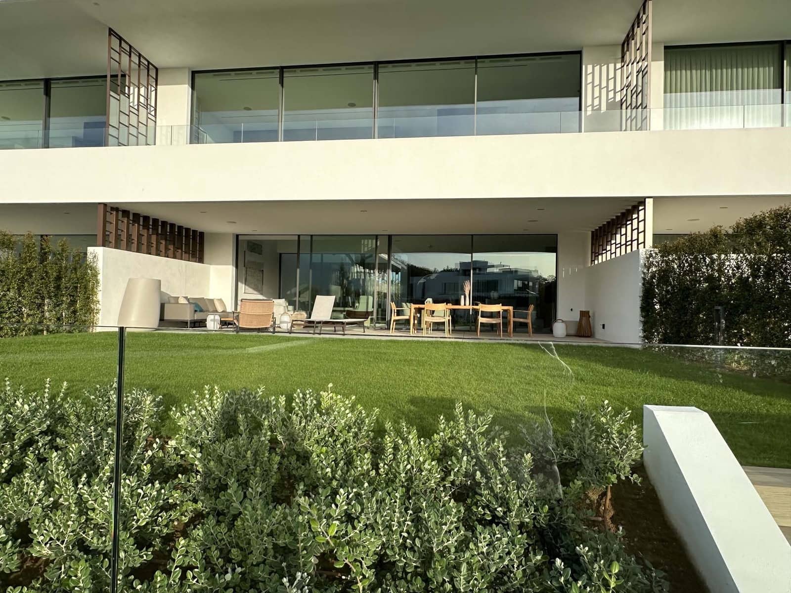 4 bedroom Villa for sale in Golden Mile with pool garage - € 5,995,000 (Ref: 8423020)