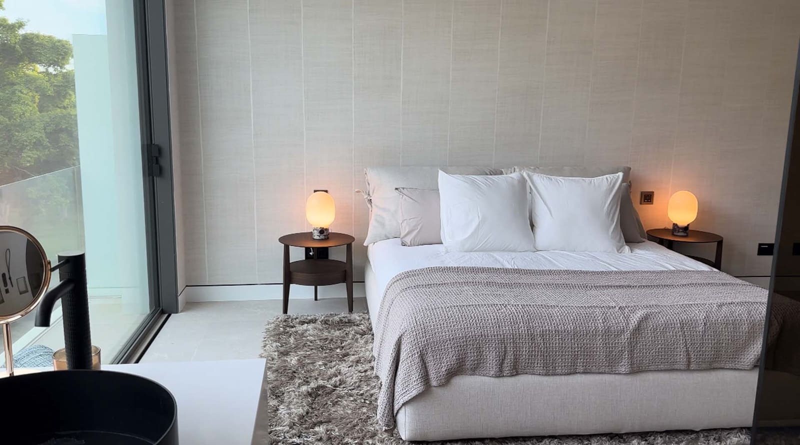 4 bedroom Villa for sale in Golden Mile with pool garage - € 5,995,000 (Ref: 8423020)