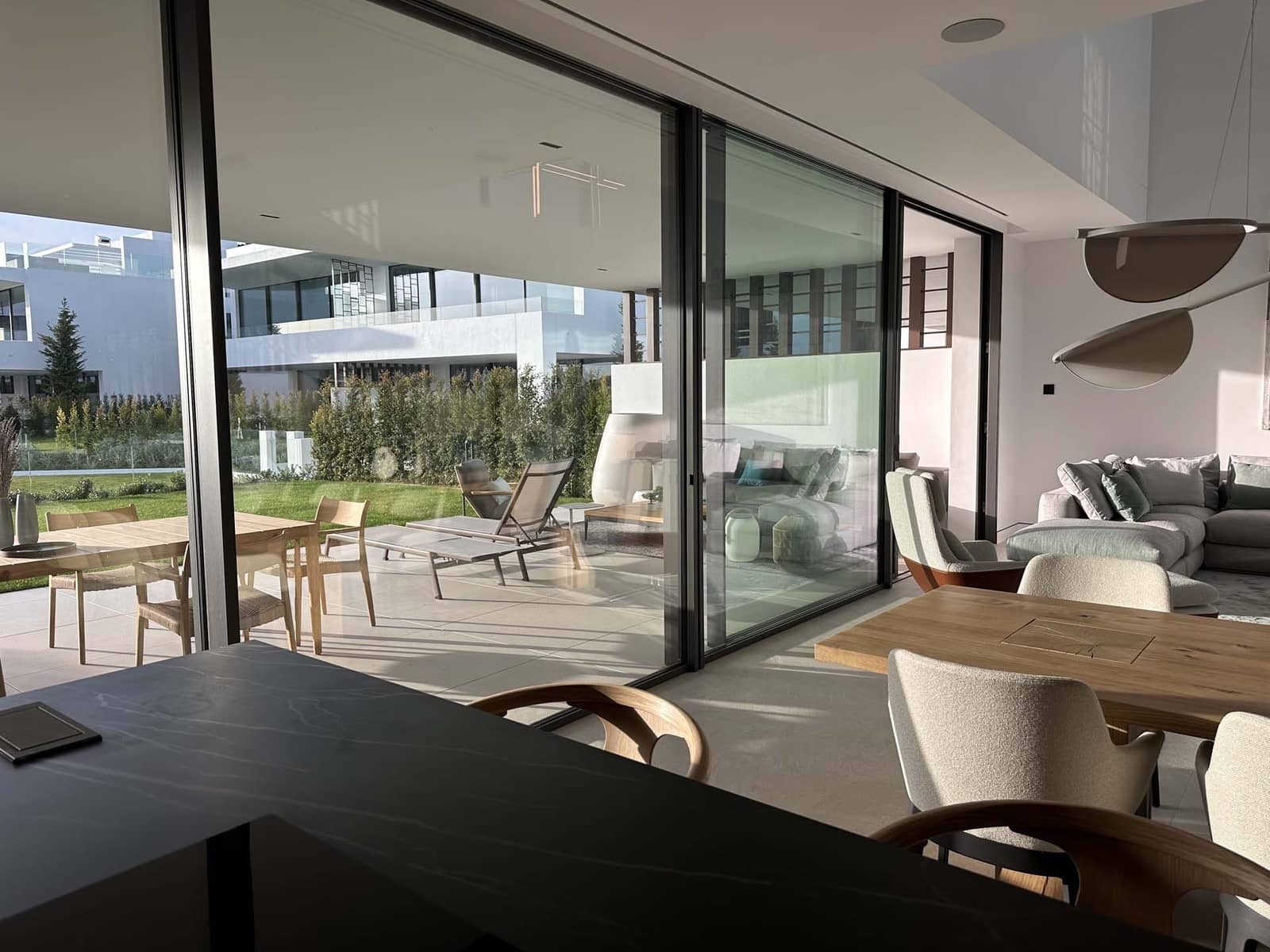 4 bedroom Villa for sale in Golden Mile with pool garage - € 5,995,000 (Ref: 8423020)