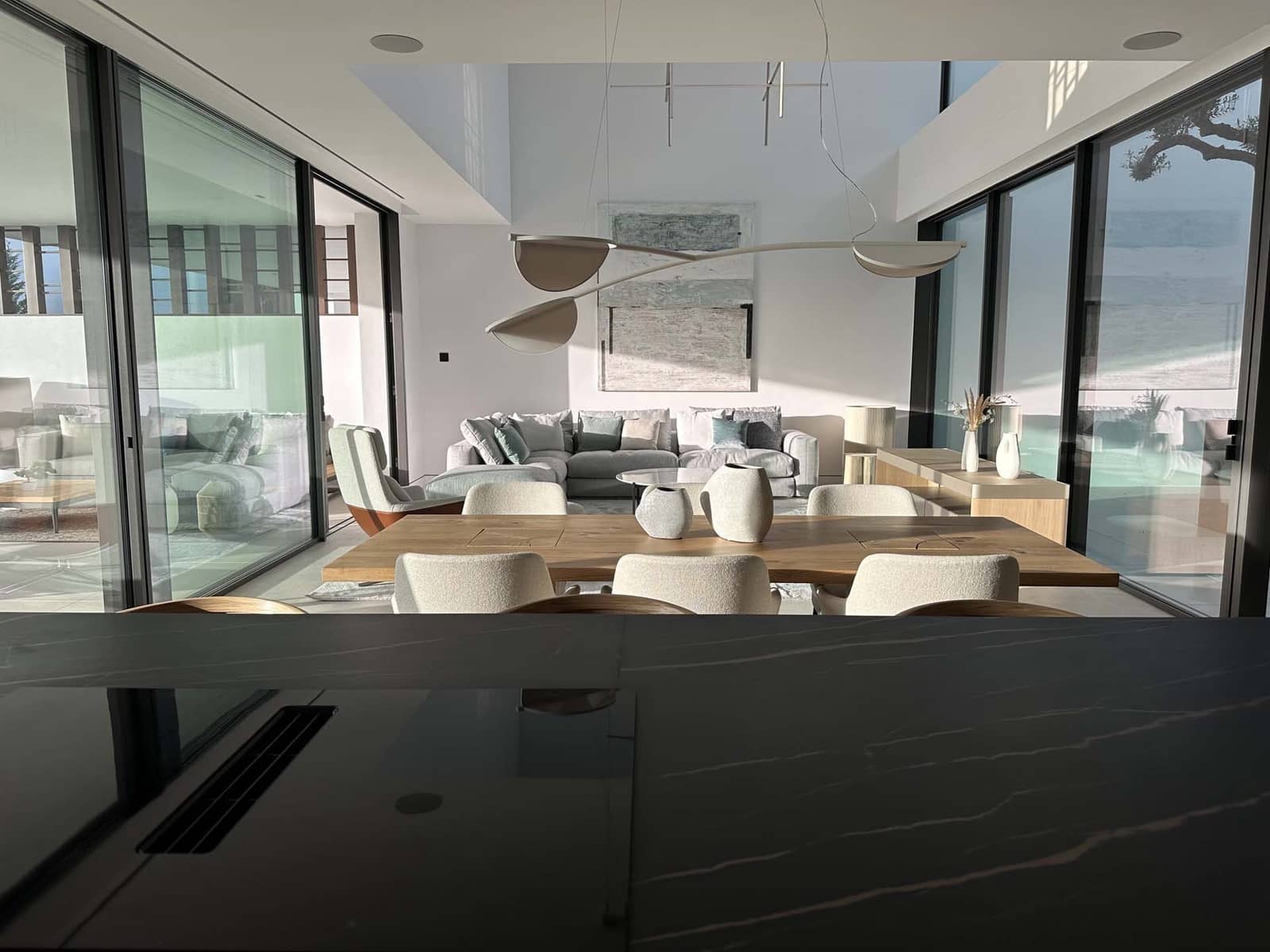 4 bedroom Villa for sale in Golden Mile with pool garage - € 5,995,000 (Ref: 8423020)