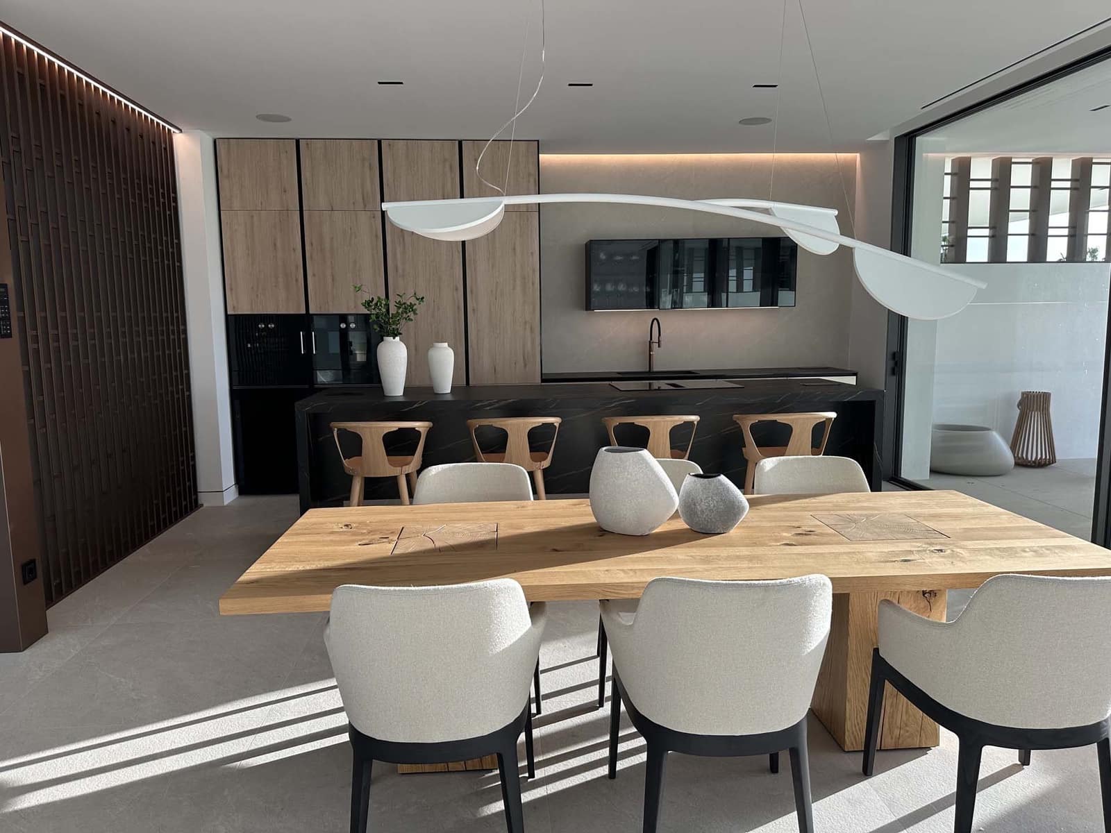 4 bedroom Villa for sale in Golden Mile with pool garage - € 5,995,000 (Ref: 8423020)