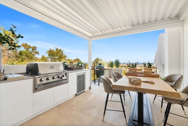 7 bedroom Villa for sale in Benahavís with pool garage - € 8,350,000 (Ref: 8430262)