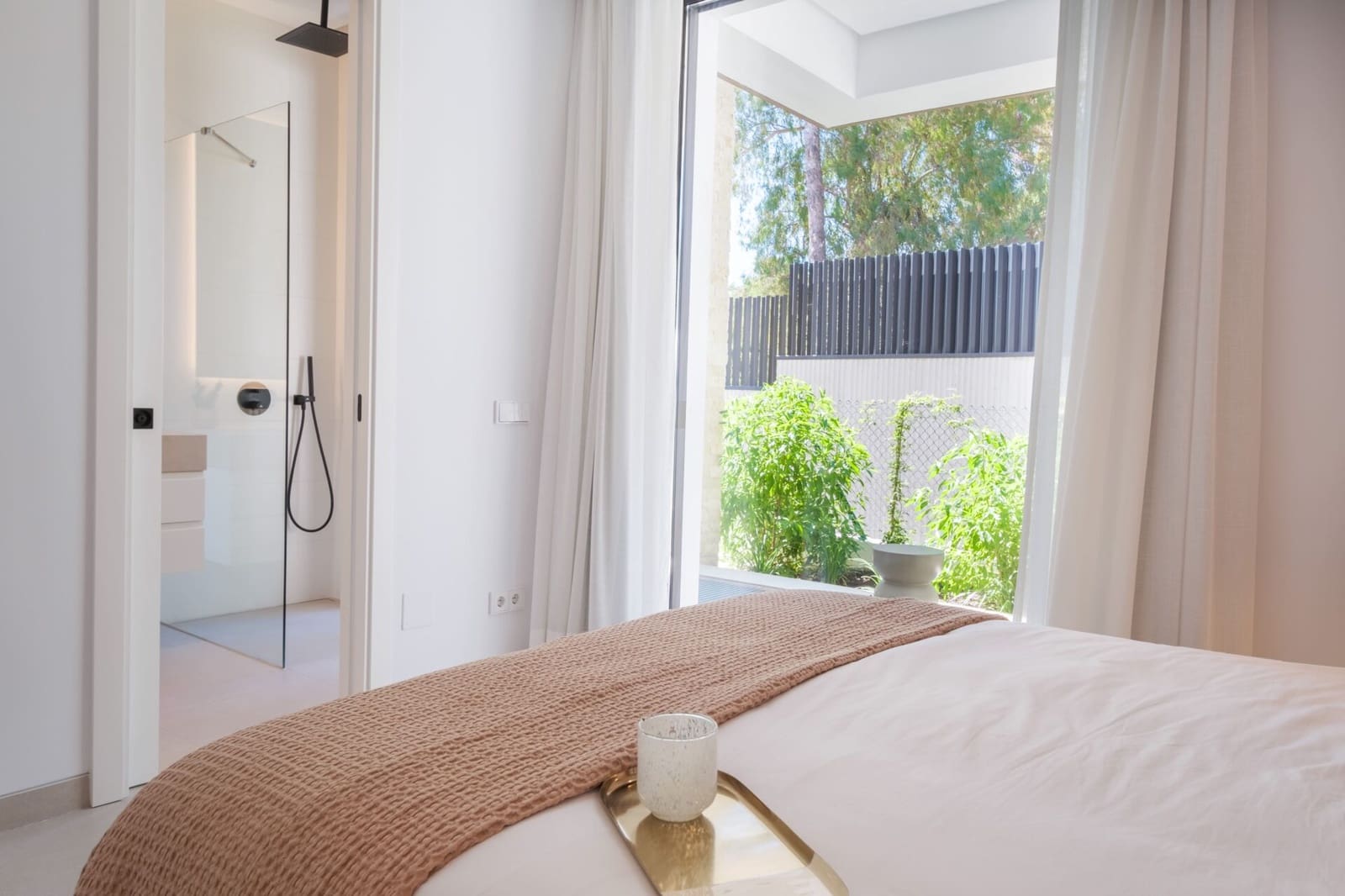 4 soverom Villa til salgs i Golden Mile med svømmebasseng - € 4 985 000 (Ref: 8450029)