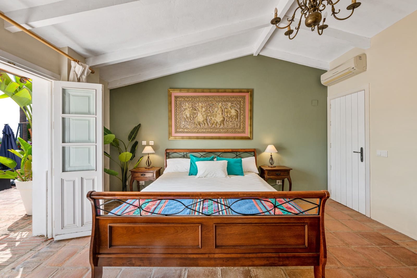 7 soveværelse Villa til salg i Benahavis med swimmingpool - € 2.700.000 (Ref: 8477700)