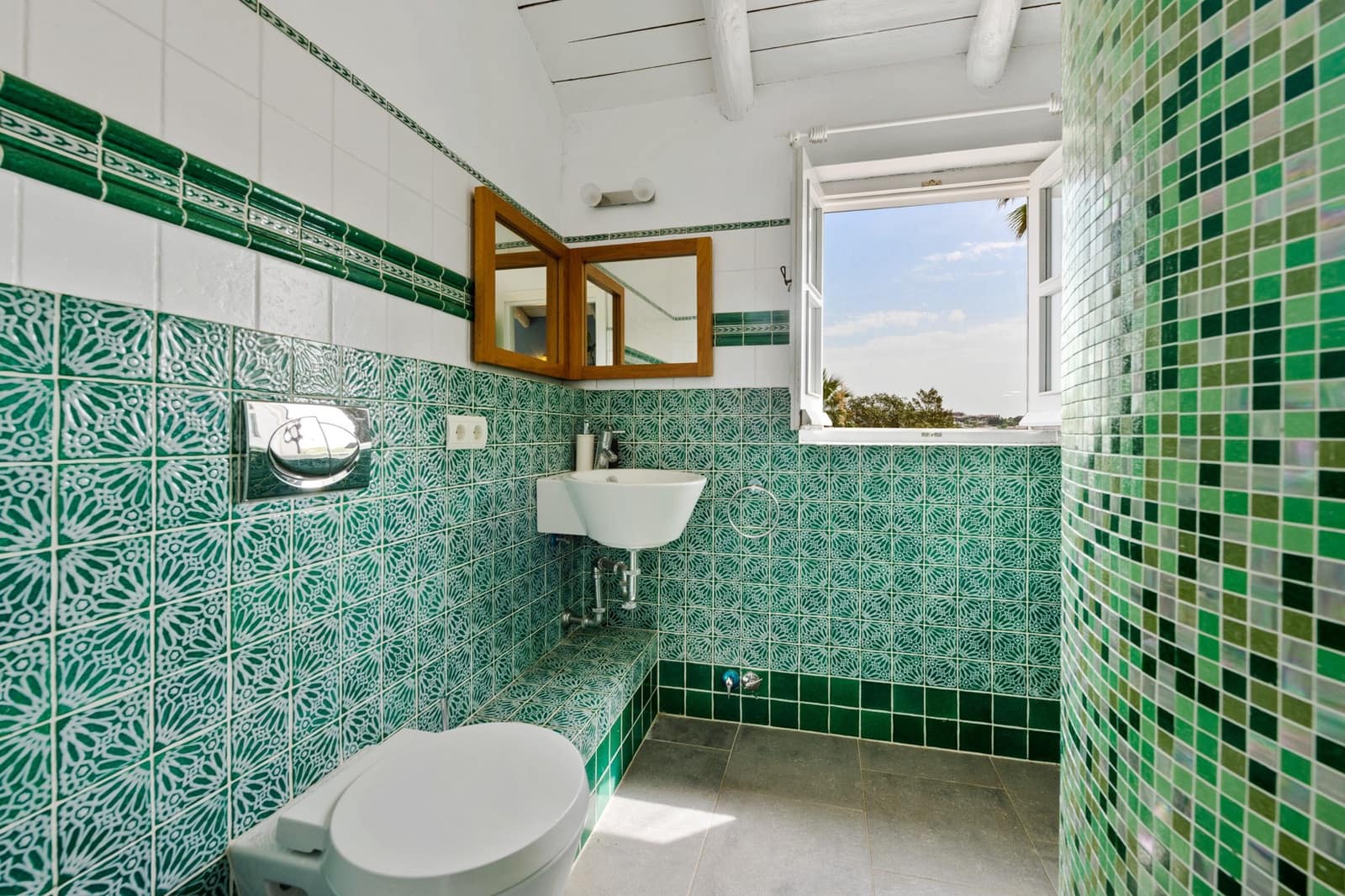 7 soveværelse Villa til salg i Benahavis med swimmingpool - € 2.700.000 (Ref: 8477700)