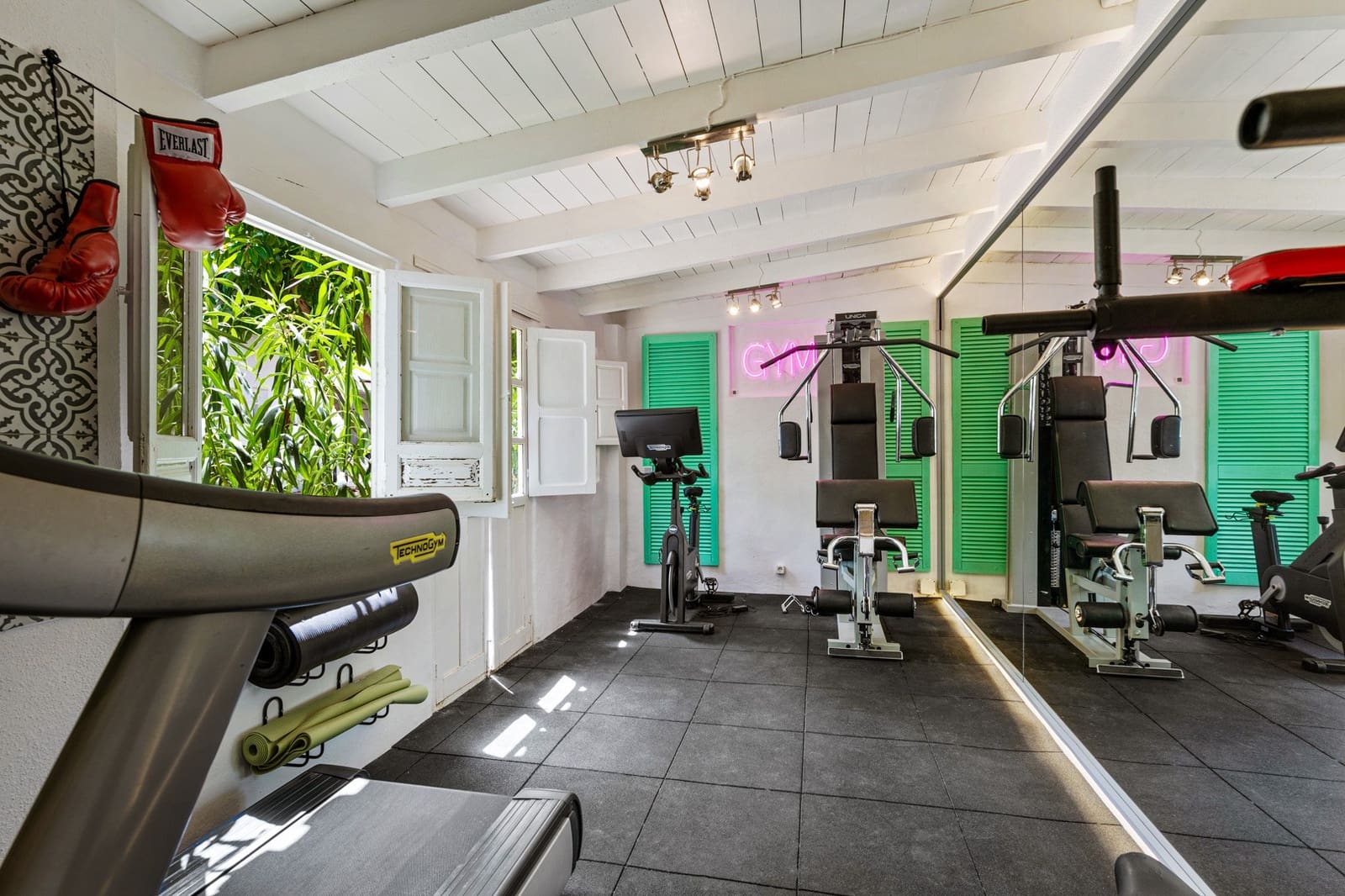 7 soveværelse Villa til salg i Benahavis med swimmingpool - € 2.700.000 (Ref: 8477700)