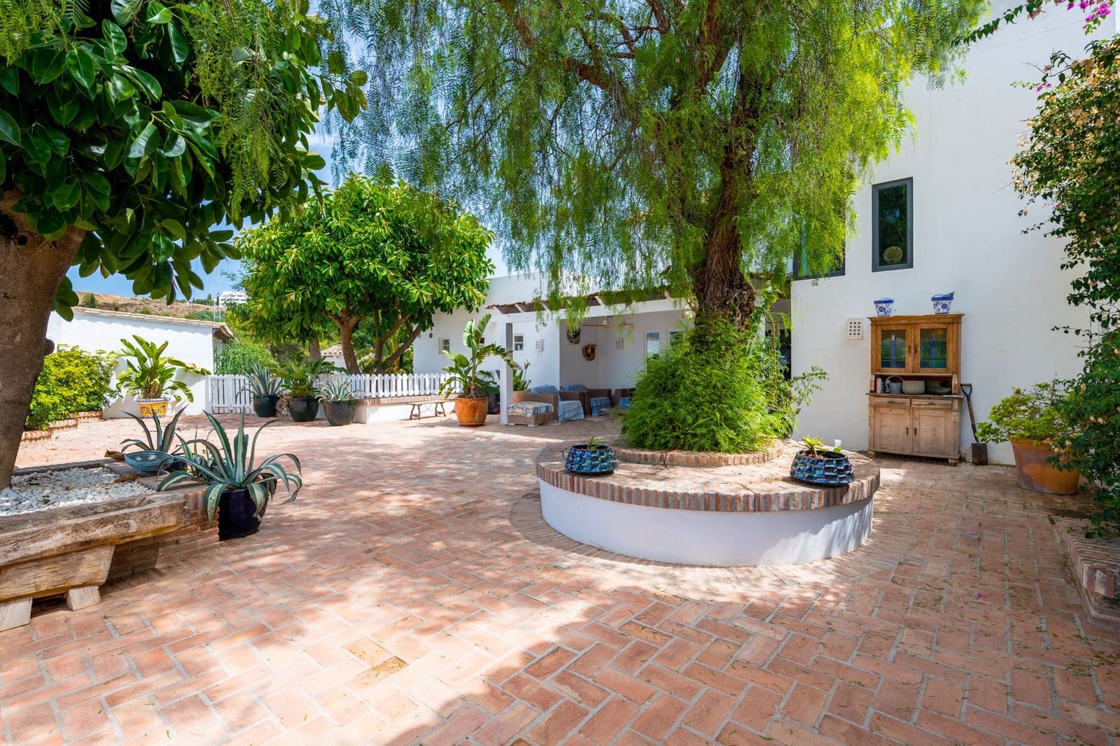 7 soveværelse Villa til salg i Benahavis med swimmingpool - € 2.700.000 (Ref: 8477700)