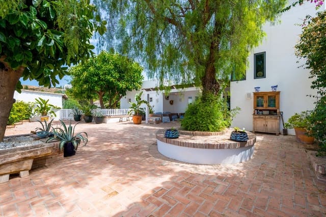 7 soveværelse Villa til salg i Benahavís med swimmingpool - € 2.700.000 (Ref: 8477700)