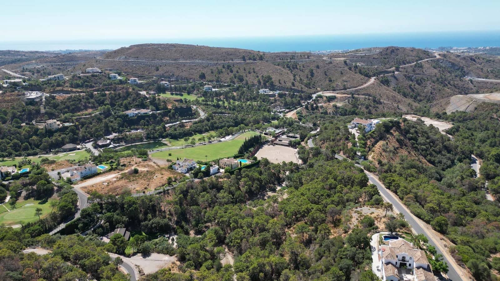 6 bedroom Villa for sale in Benahavis with pool - € 7,000,000 (Ref: 8490876)