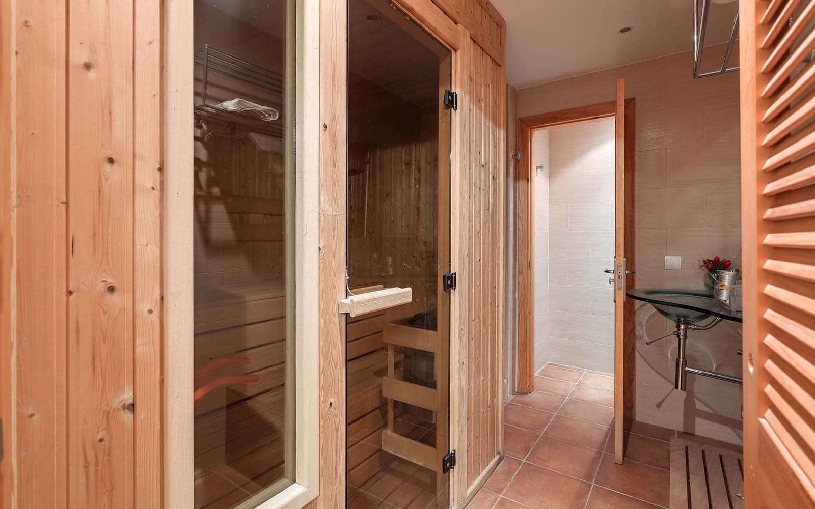 8 bedroom Villa for sale in New Golden Mile with pool garage - € 7,500,000 (Ref: 8522817)