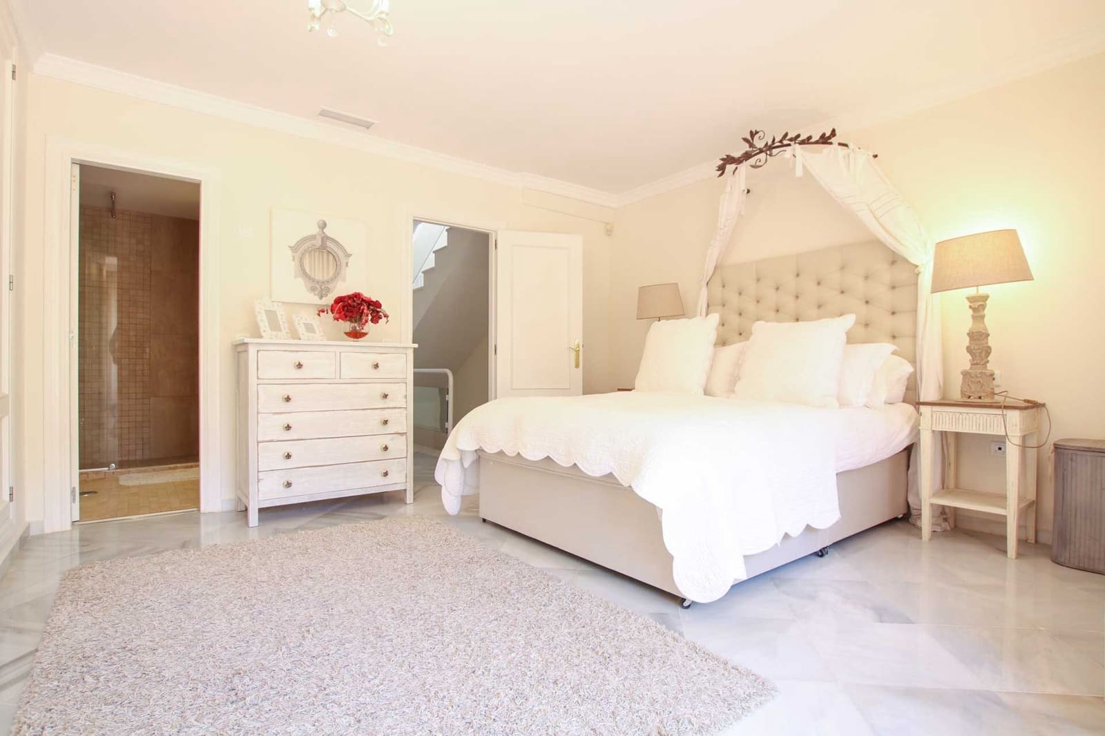 3 bedroom Townhouse for sale in Nueva Andalucia with pool garage - € 630,000 (Ref: 8531729)