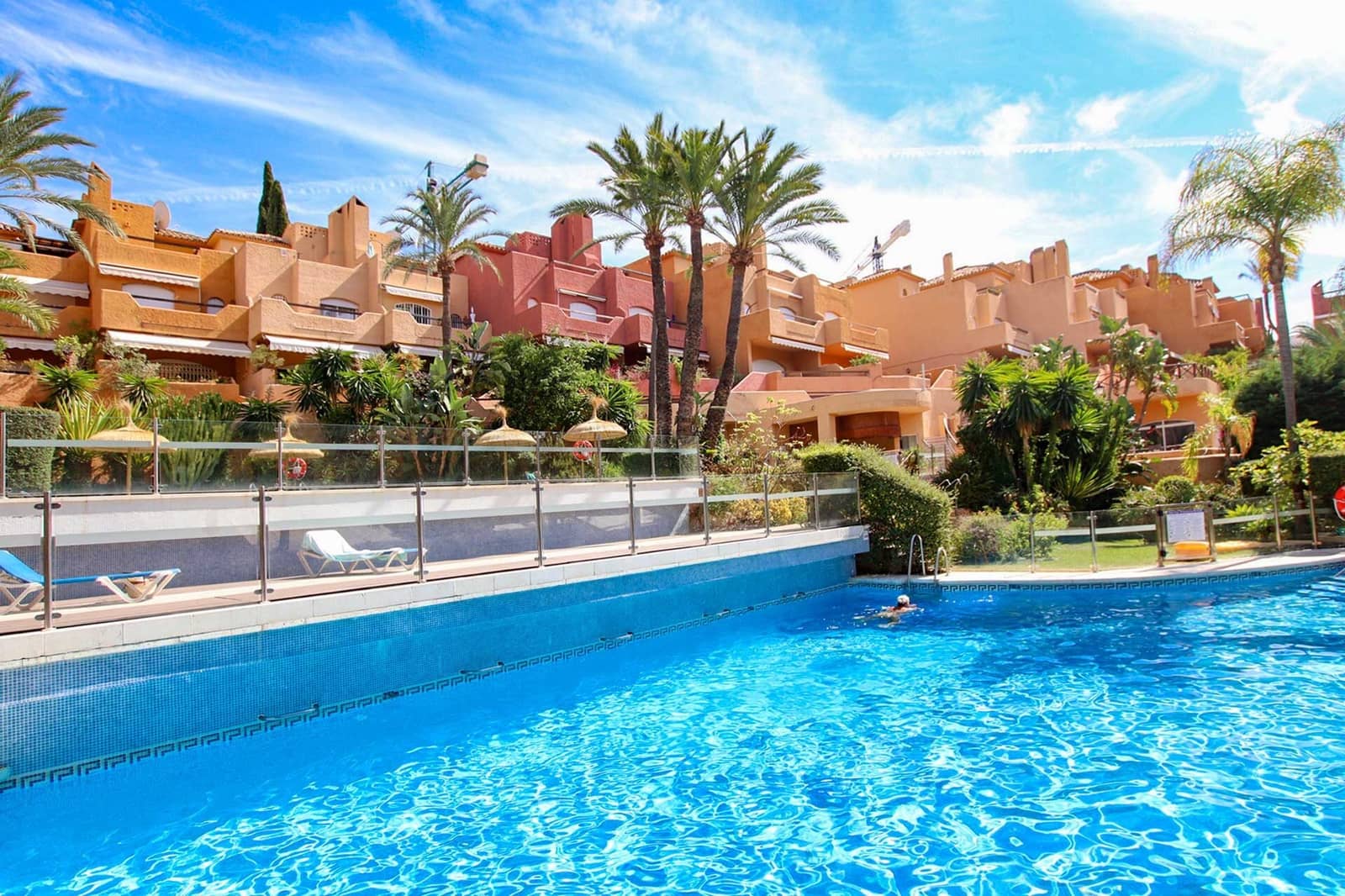 3 bedroom Townhouse for sale in Nueva Andalucia with pool garage - € 630,000 (Ref: 8531729)