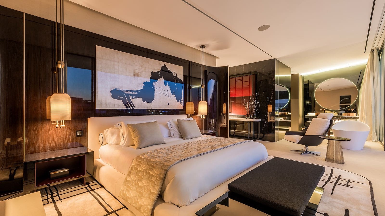 4 bedroom Villa for sale in Golden Mile with pool garage - € 7,500,000 (Ref: 8533790)