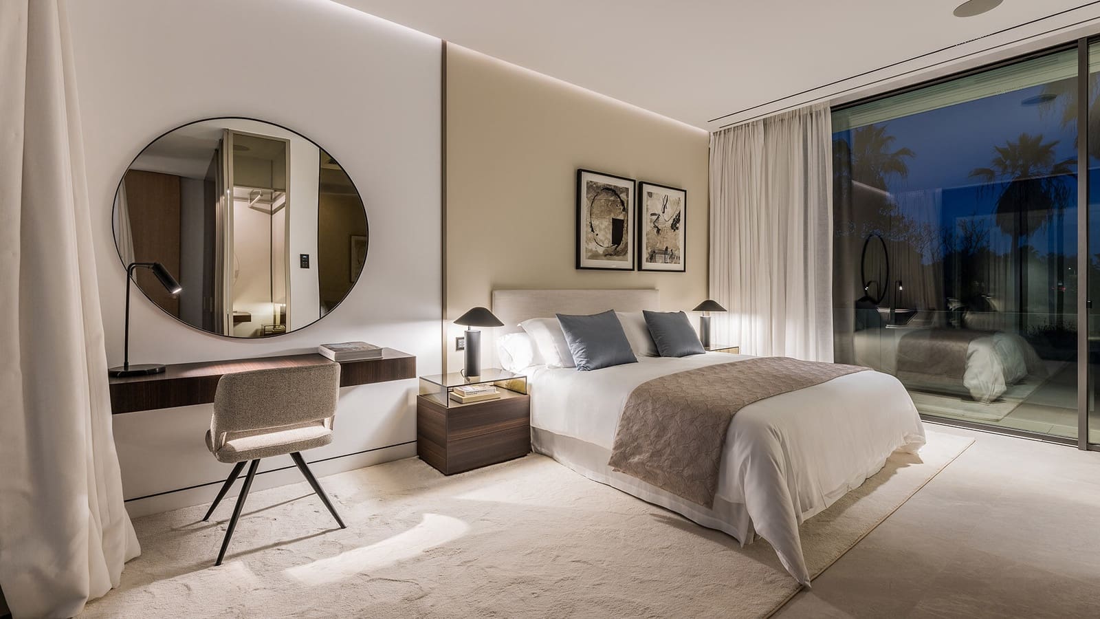 4 bedroom Villa for sale in Golden Mile with pool garage - € 7,500,000 (Ref: 8533790)