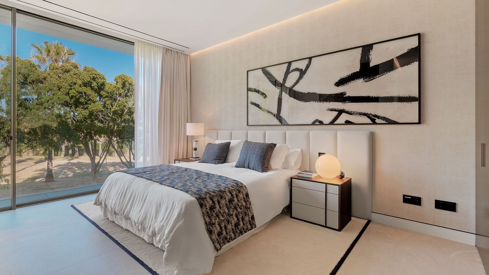 4 bedroom Villa for sale in Golden Mile with pool garage - € 7,500,000 (Ref: 8533790)