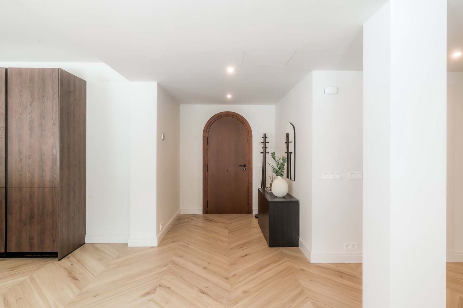 4 slaapkamer Appartement te koop in Golden Mile met garage - € 1.995.000 (Ref: 8550933)