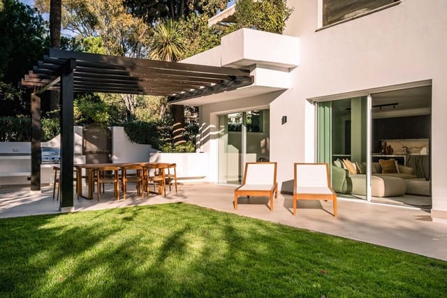 4 soverom Leilighet til salgs i Golden Mile, Marbella med garasje - € 1 995 000 (Ref: 8550933)