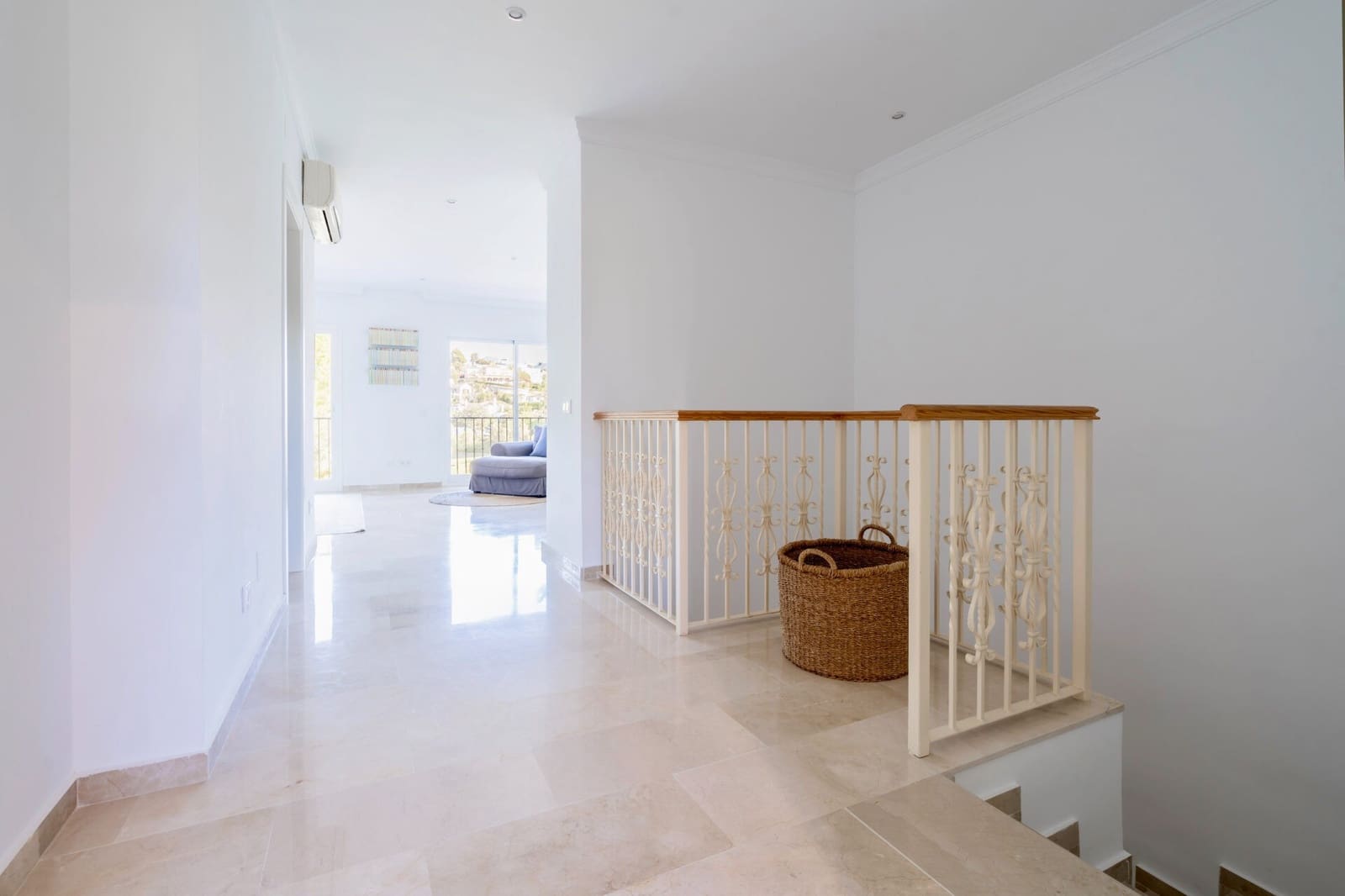 4 bedroom Townhouse for sale in La Quinta with garage - € 945,000 (Ref: 8556663)