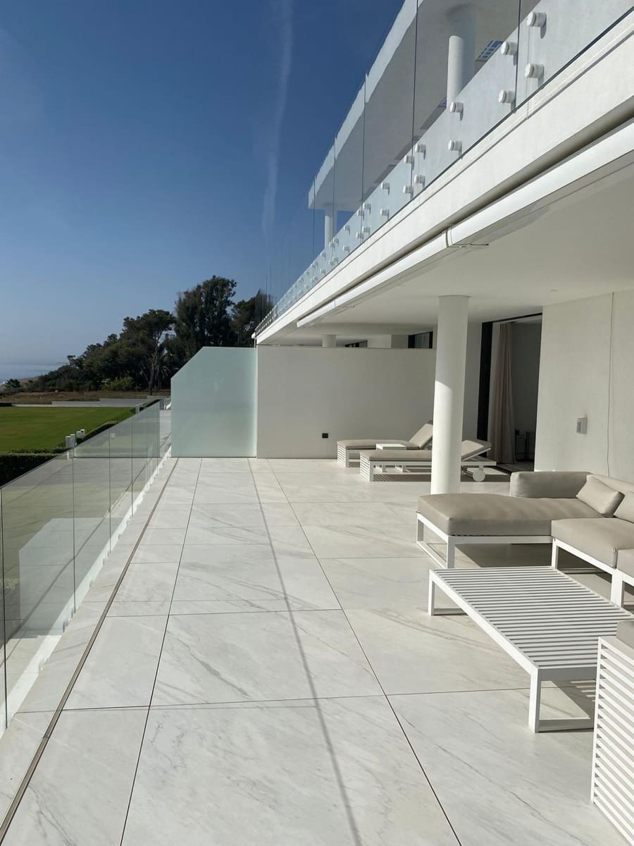 4 bedroom Penthouse for sale in New Golden Mile with pool garage - € 4,000,000 (Ref: 8556666)