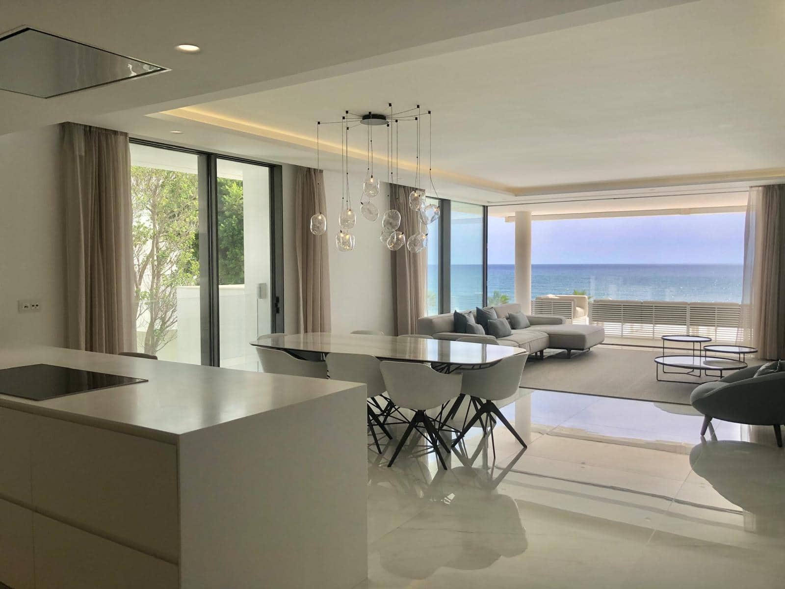 4 bedroom Penthouse for sale in New Golden Mile with pool garage - € 4,000,000 (Ref: 8556666)