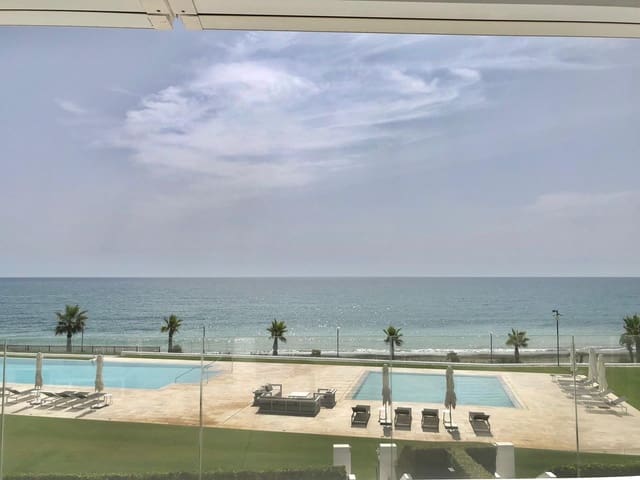 4 bedroom Penthouse for sale in New Golden Mile, Estepona with pool garage - € 4,000,000 (Ref: 8556666)