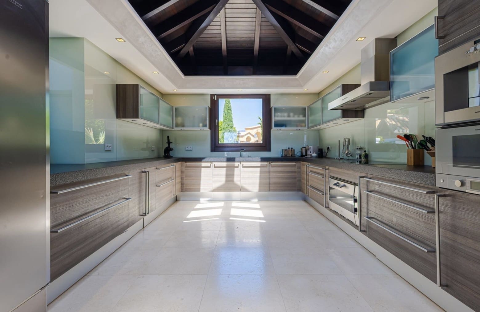 5 sypialnia Willa na sprzedaż w Los Flamingos z basenem garażem - 5 950 000 € (Ref: 8559595)