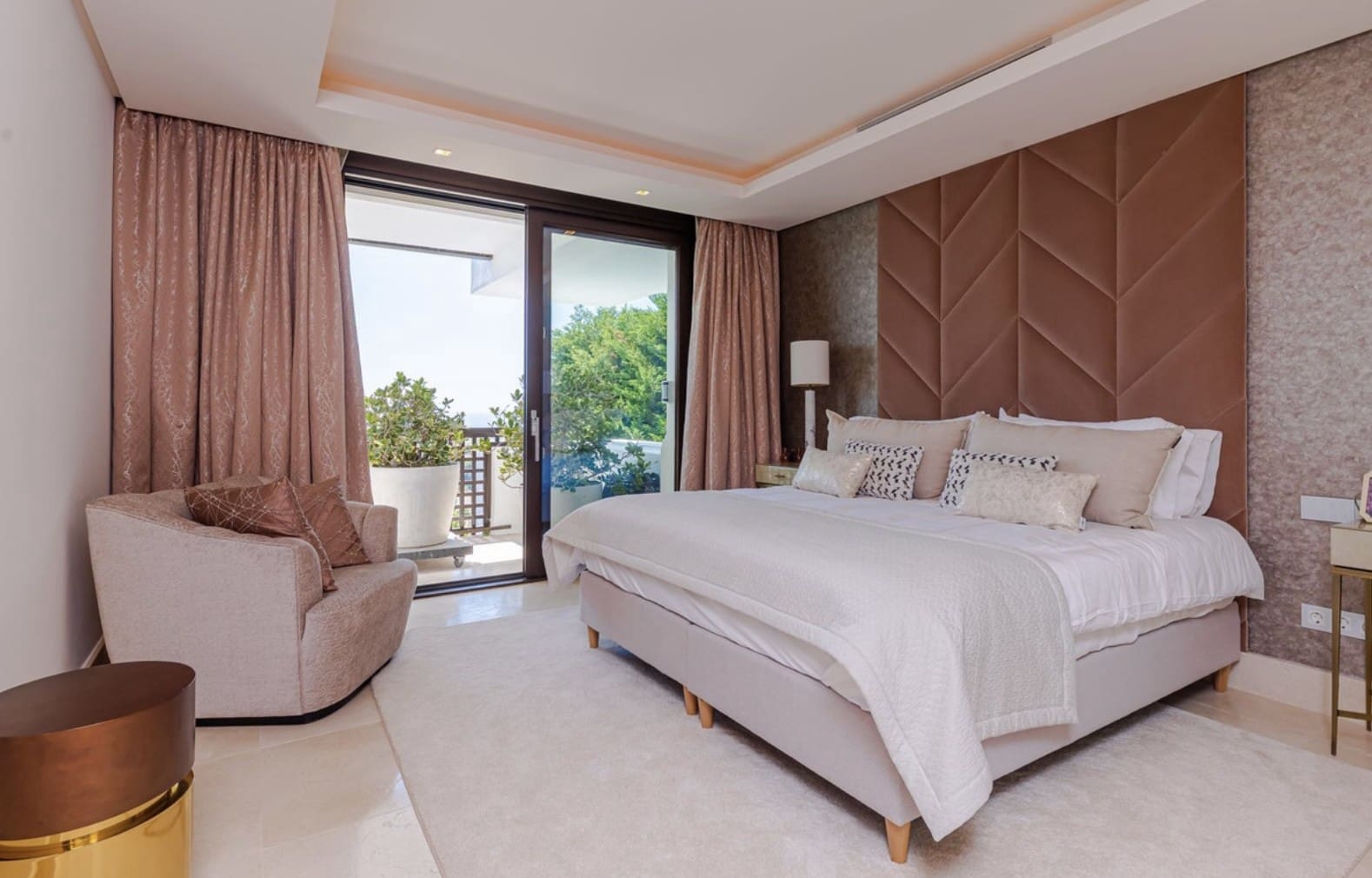 5 sypialnia Willa na sprzedaż w Los Flamingos z basenem garażem - 5 950 000 € (Ref: 8559595)