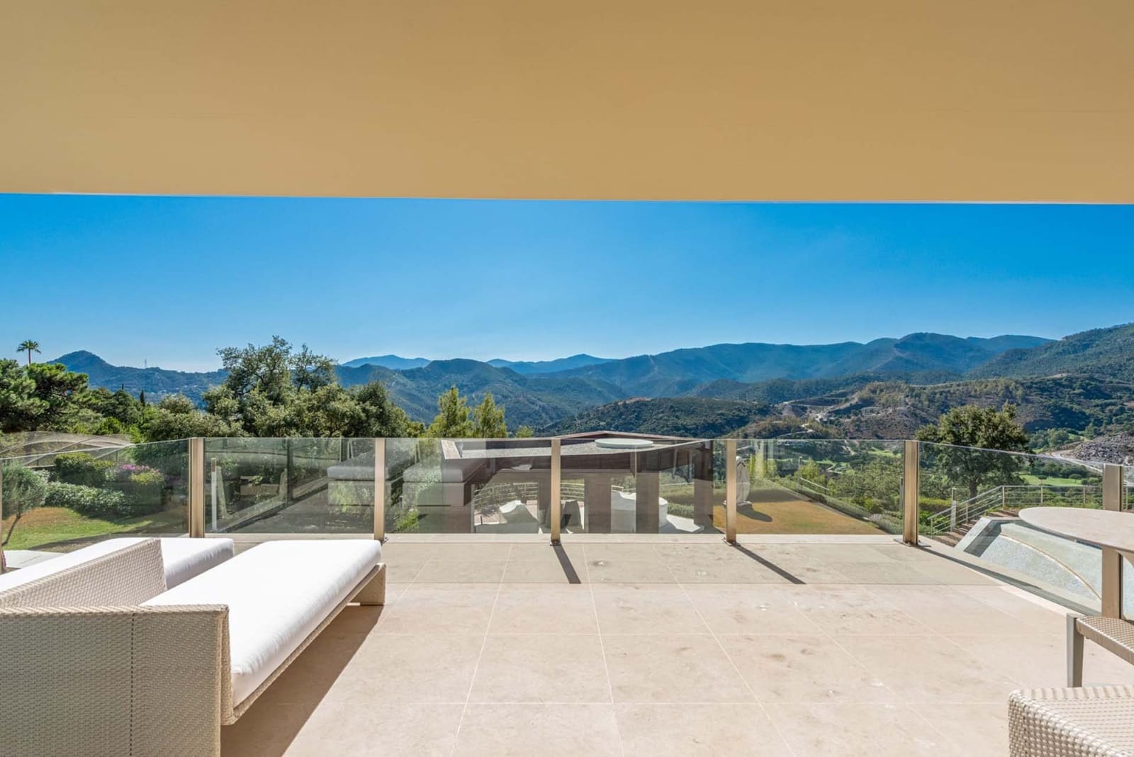 6 soverom Villa til salgs i La Zagaleta med svømmebasseng garasje - € 10 500 000 (Ref: 8568016)