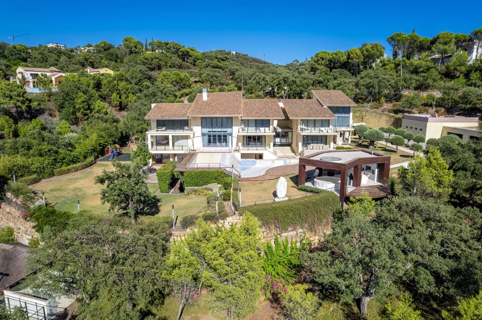 6 soverom Villa til salgs i La Zagaleta med svømmebasseng garasje - € 10 500 000 (Ref: 8568016)