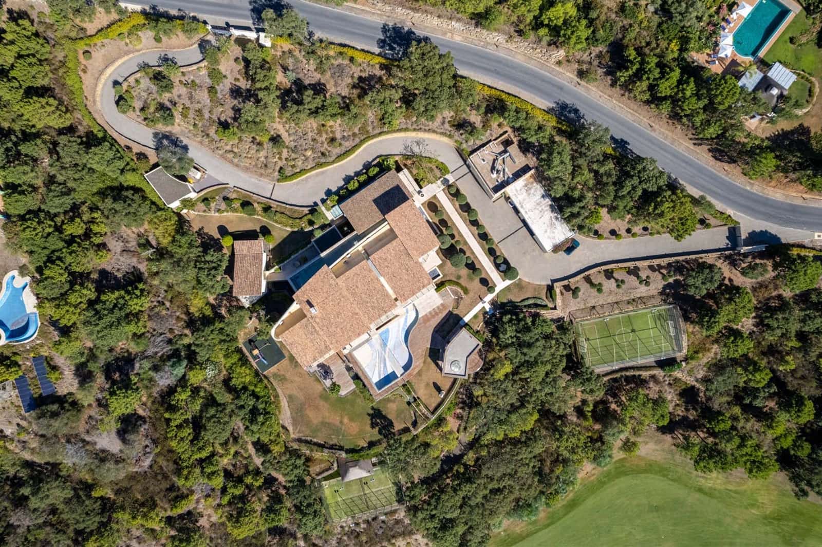 6 soverom Villa til salgs i La Zagaleta med svømmebasseng garasje - € 10 500 000 (Ref: 8568016)