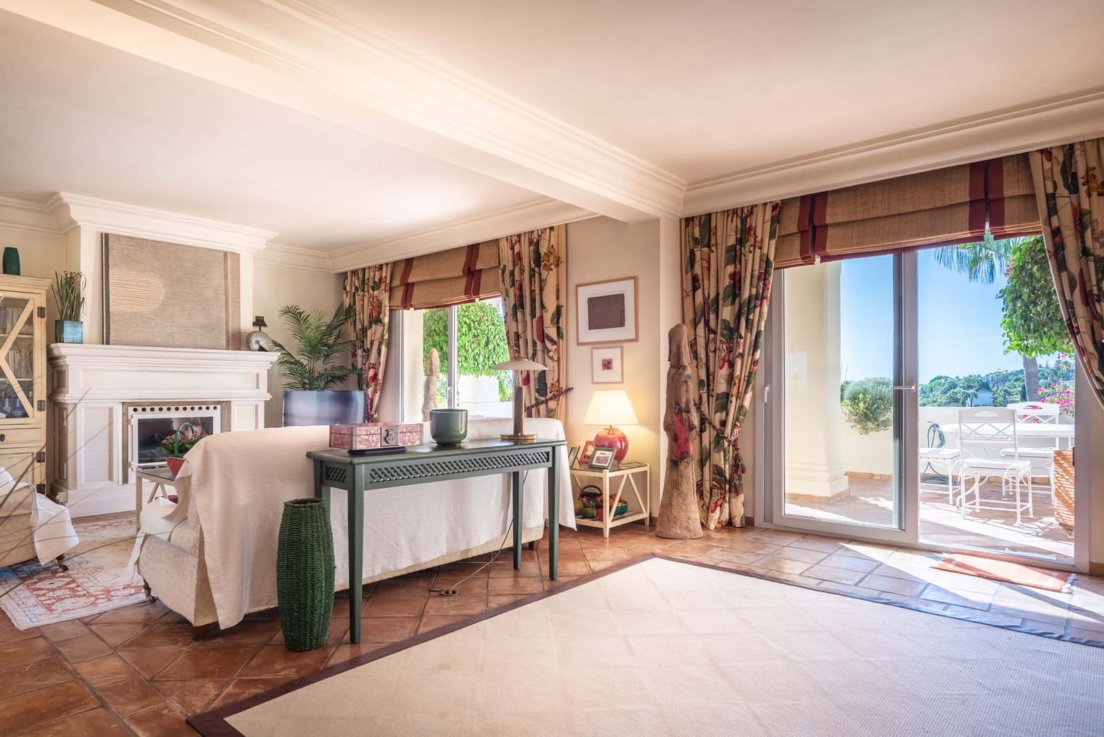 3 quarto Penthouse para venda em Marbella com piscina garagem - 1 500 000 € (Ref: 8572315)